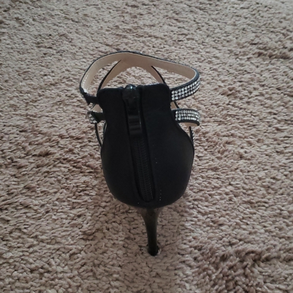 Shoes - Picture 3 of 3